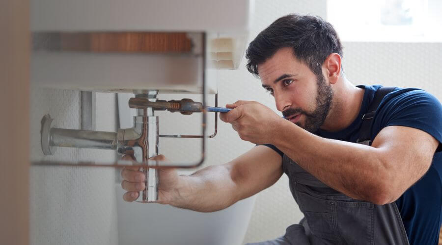 Faucet aerator cleaning/replacement in Van Horne, IA